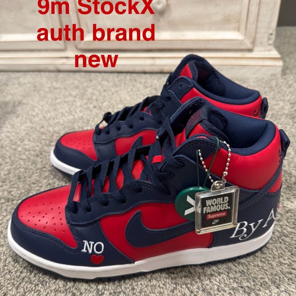 SB Dunk High Supreme- StockX authenticated